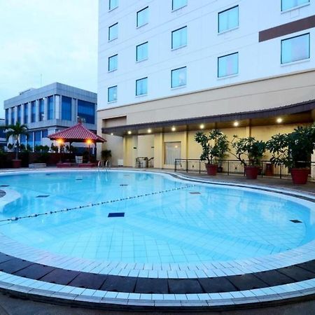 Grand Cempaka Business Hotel Джакарта Екстер'єр фото
